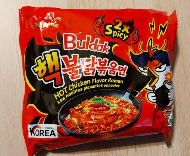 Gdzie kupić buldak ramen w Polsce? Sprawdź najlepsze miejsca!